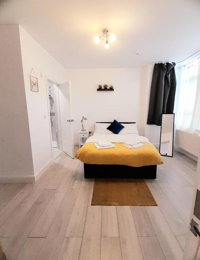 3Br 3Privateensuite - Close To Station - Parking Upon Request Edgware Dış mekan fotoğraf