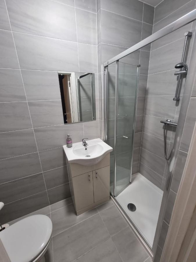 3Br 3Privateensuite - Close To Station - Parking Upon Request Edgware Dış mekan fotoğraf